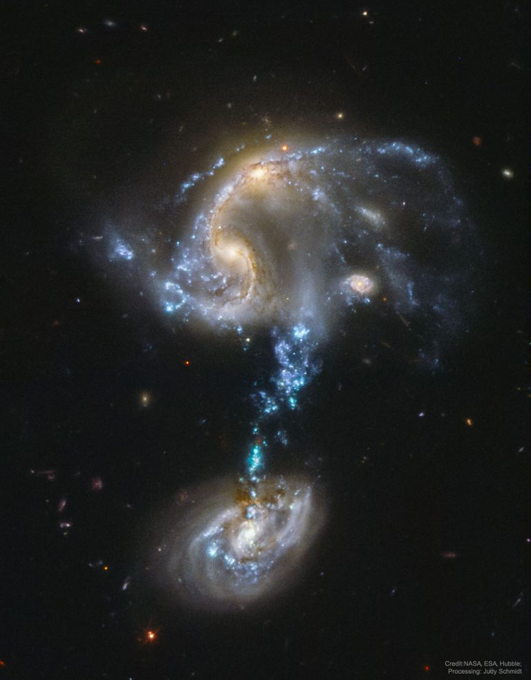 Arp 194: Merging Galaxy Group