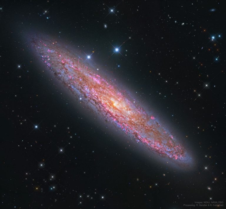 NGC 253:银元星系