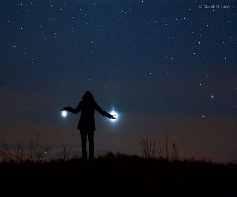 地球天空的金星和木星